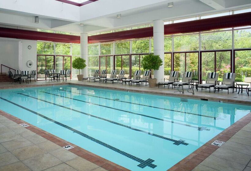 فندق Doubletree By Hilton Tulsa   Warren Place