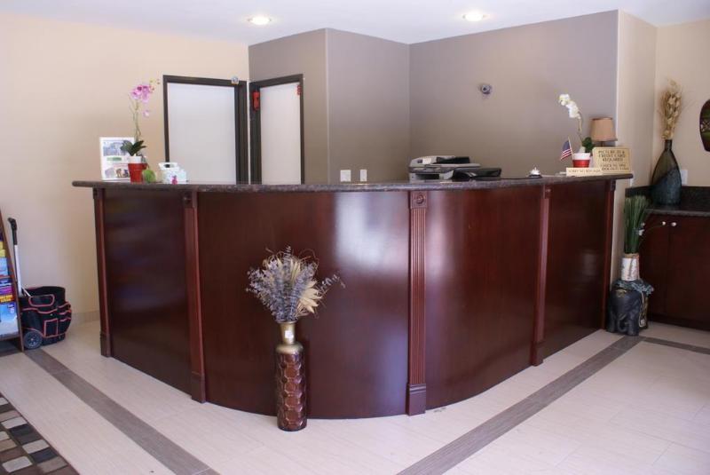 هتل Downtown San Diego Lodge