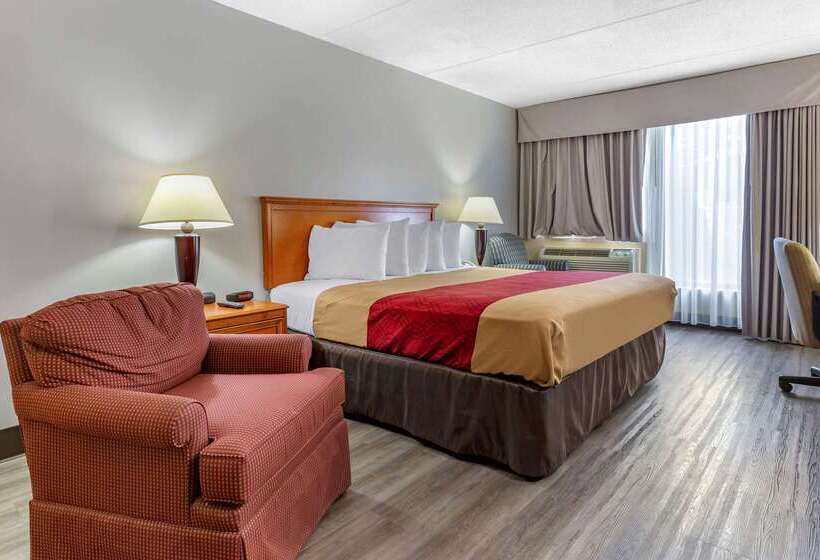 בית מלון כפרי Econo Lodge & Suites Southern Pines