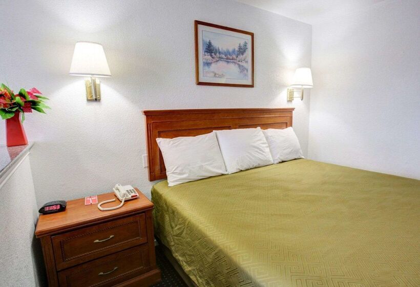 هتل Econo Lodge Temple