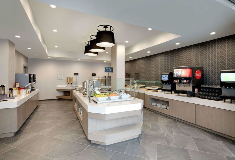 هتل Embassy Suites By Hilton Atlanta Perimeter Center