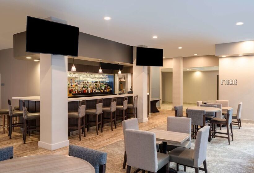 ホテル Embassy Suites By Hilton Baltimore Hunt Valley