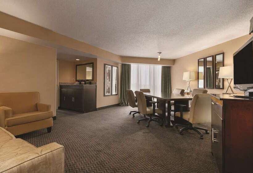 Embassy Suites Hotel Birmingham