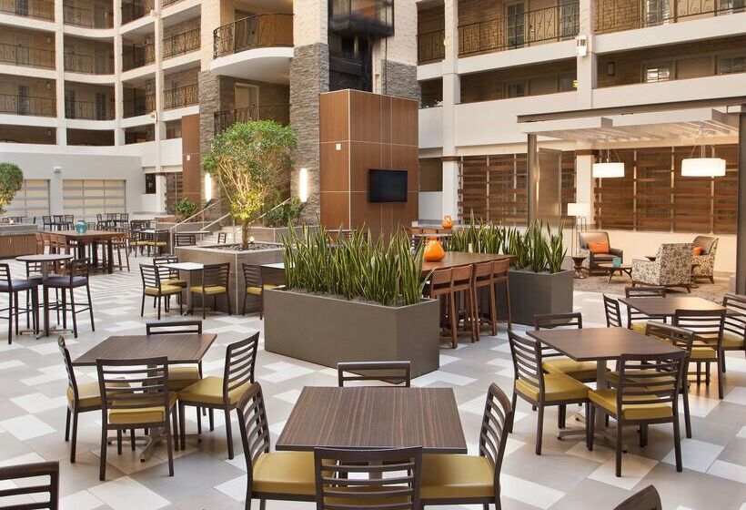 هتل Embassy Suites By Hilton Bloomington/minneapolis