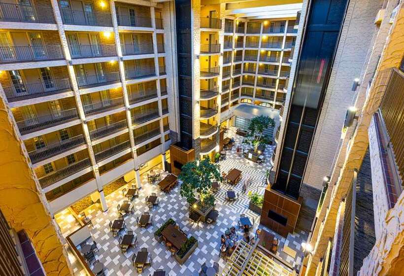 هتل Embassy Suites By Hilton Bloomington/minneapolis