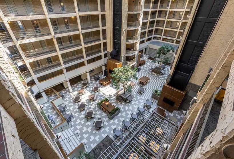 هتل Embassy Suites By Hilton Bloomington/minneapolis