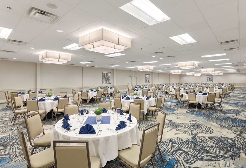هتل Embassy Suites By Hilton Denver Tech Center North
