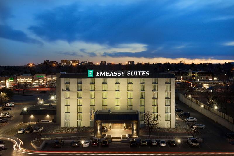 هتل Embassy Suites By Hilton Denver Tech Center North