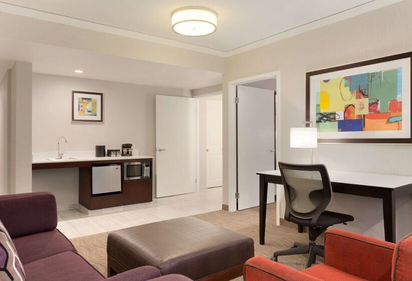 فندق Embassy Suites By Hilton Irvine Orange County Airport