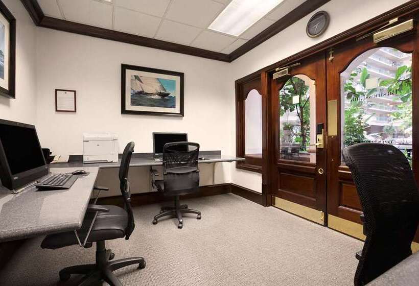 هتل Embassy Suites By Hilton San Francisco Airport Waterfront