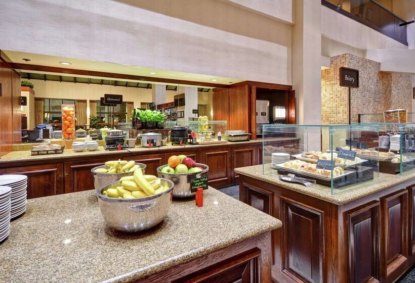 هتل Embassy Suites By Hilton Santa Clara Silicon Valley