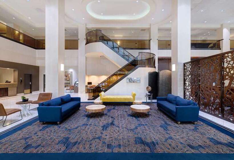 هتل Embassy Suites By Hilton Santa Clara Silicon Valley