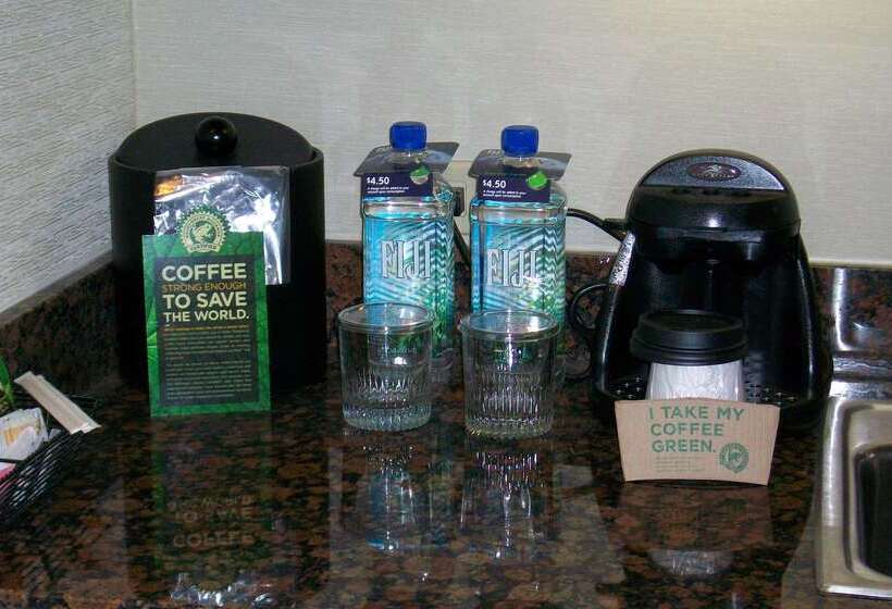 هتل Embassy Suites Corpus Christi