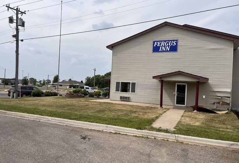 فندق Fergus Inn