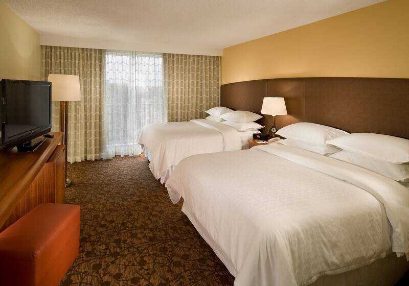 בית מלון כפרי Four Points By Sheraton Suites Tampa Airport Westshore