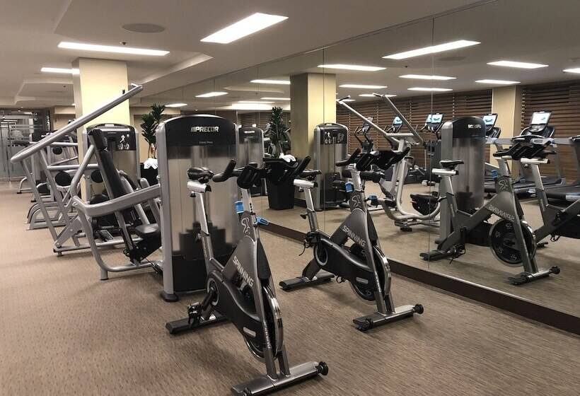 هتل Hyatt Regency Santa Clara