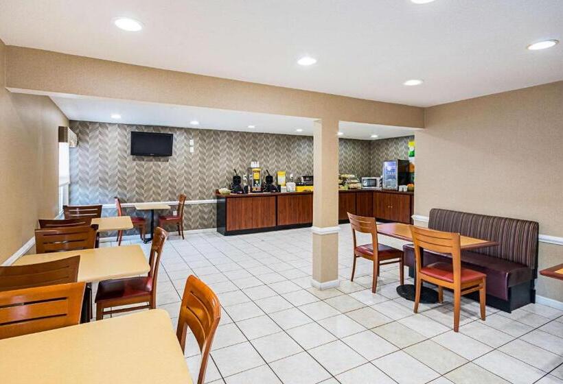 فندق Quality Inn