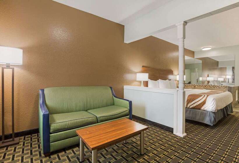 هتل Quality Inn