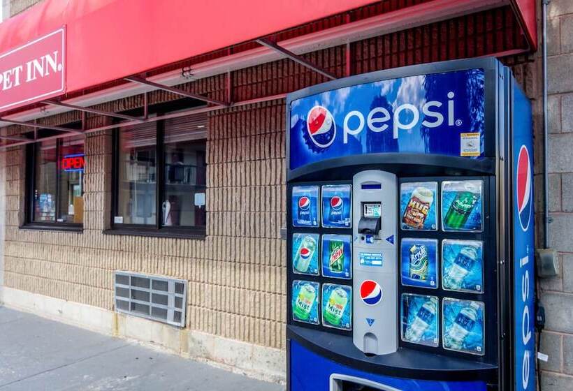 فندق Red Carpet Innnorwalk