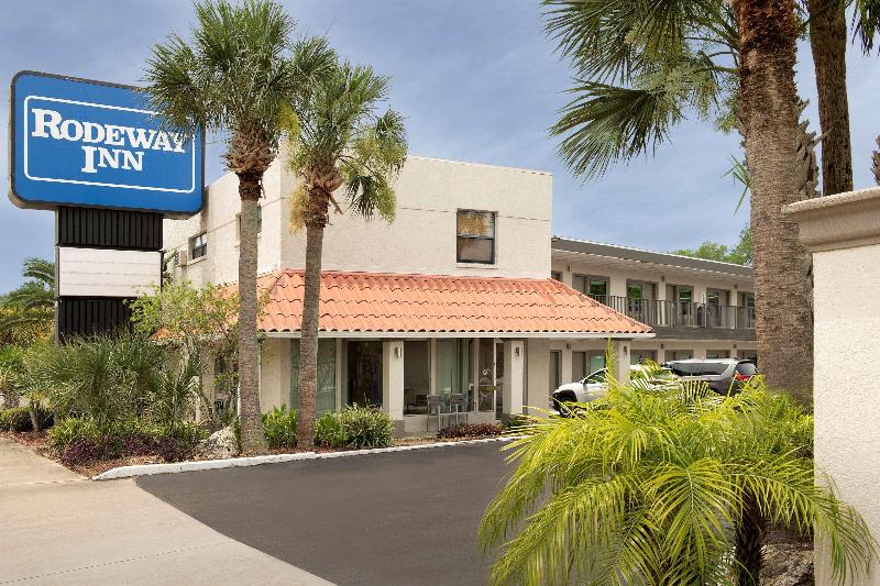 בית מלון כפרי Rodeway Inn St. Augustine Historic District