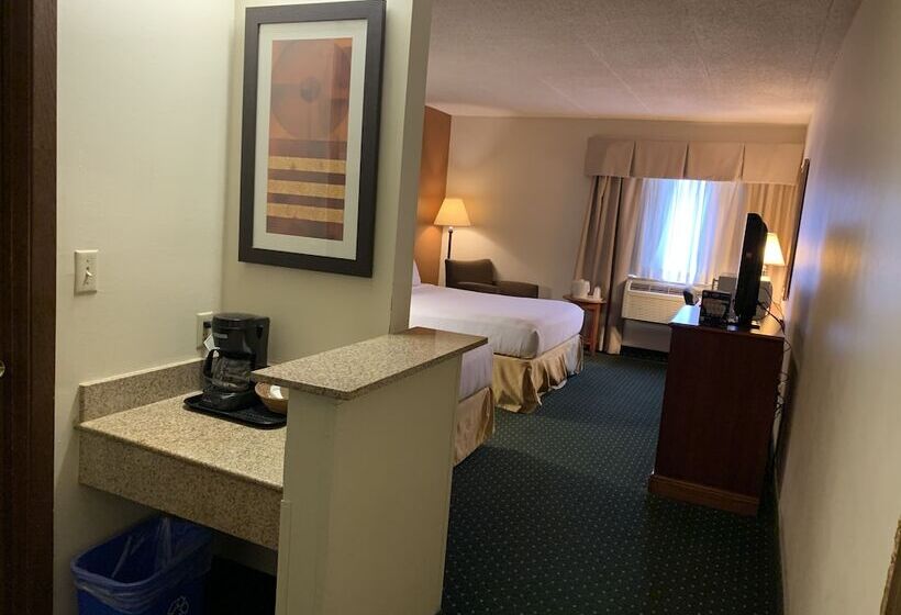 فندق Super 8 By Wyndham Beloit