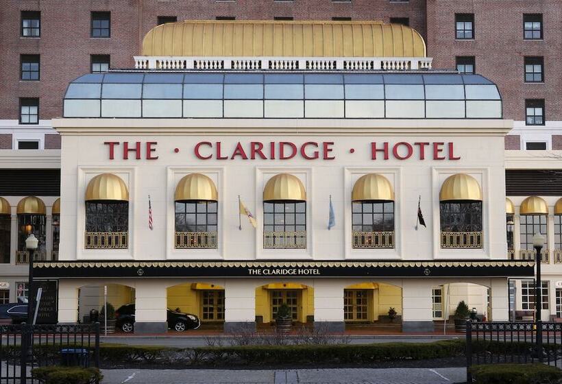 ホテル The Claridge