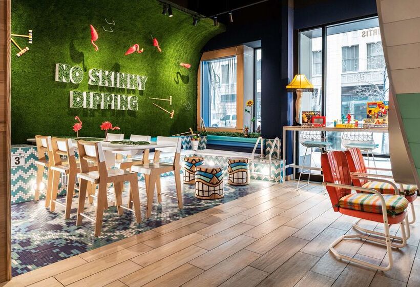 هتل The Curtis Denver  A Doubletree By Hilton
