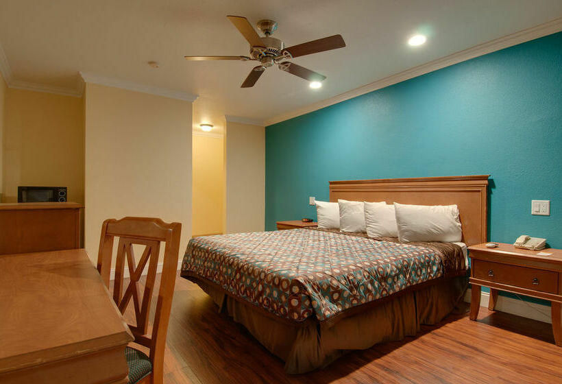 בית מלון כפרי Vagabond Inn Bakersfield