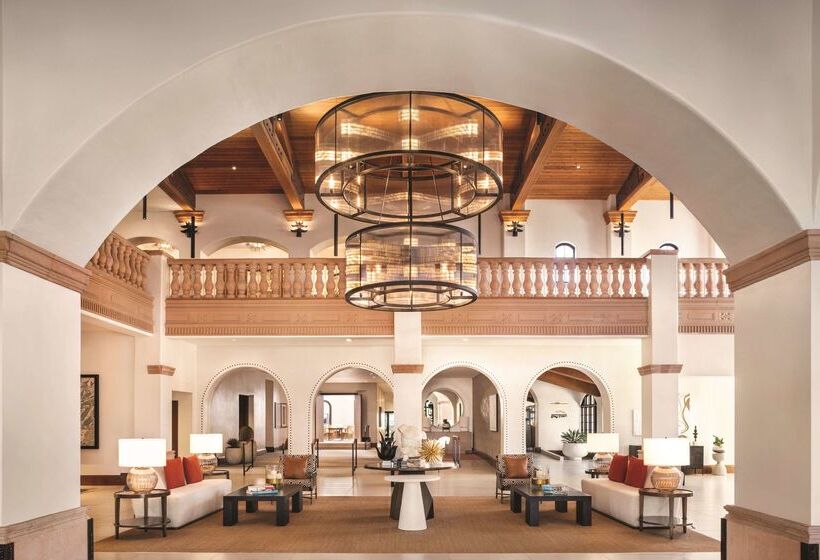 استراحتگاه Zachari Dunes On Mandalay Beach, Curio Collection By Hilton