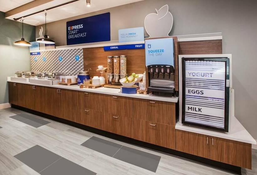 Holiday Inn Express Hotel & Suites Cape Girardeau I 55, An Ihg