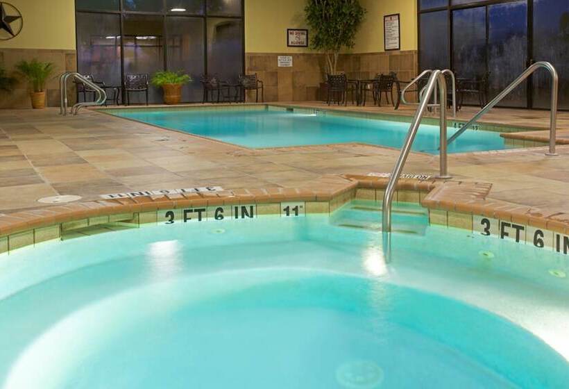 Holiday Inn Hotel And Suites Beaumont Plaza I 10 & Walden, An Ihg
