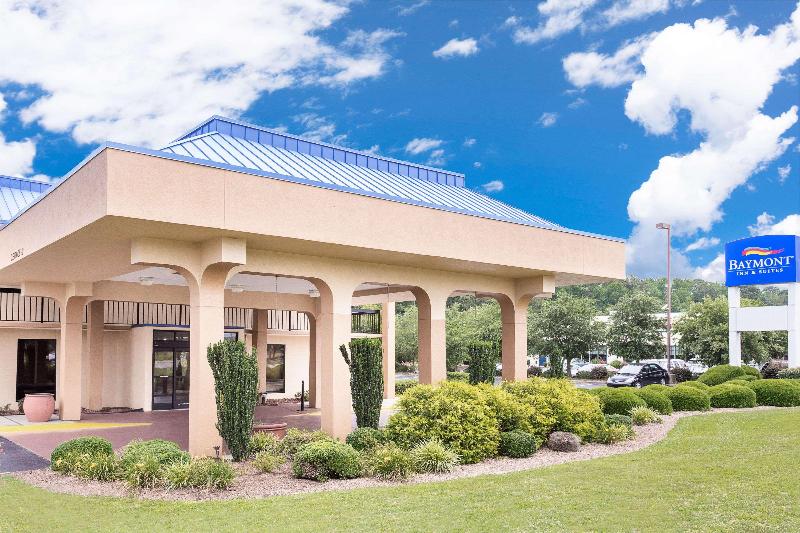 فندق Baymont By Wyndham Greenville