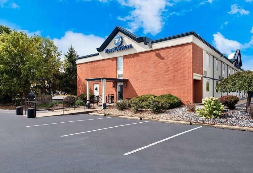 호텔 Best Western Adena Inn