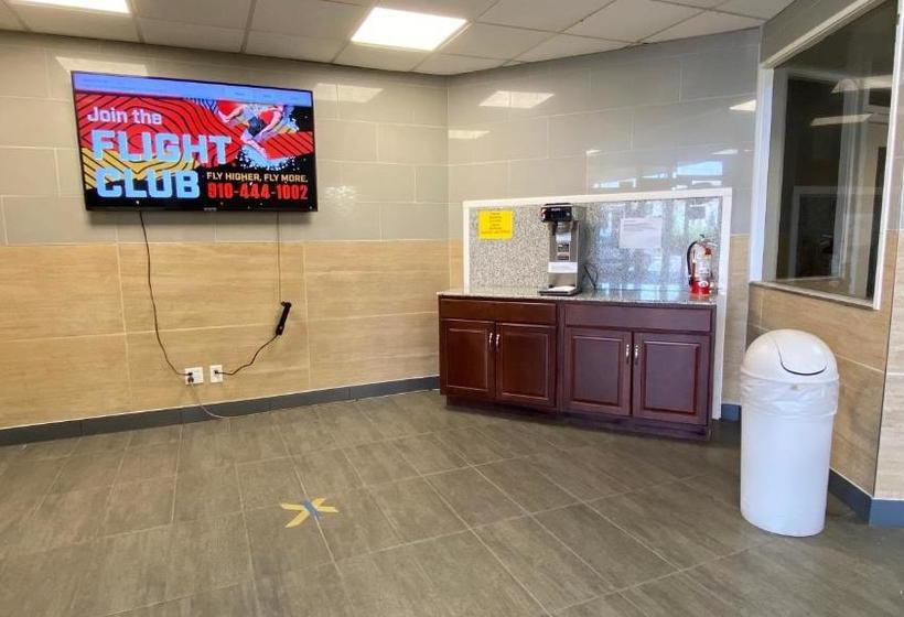 هتل Budgetel Inn Wilmington