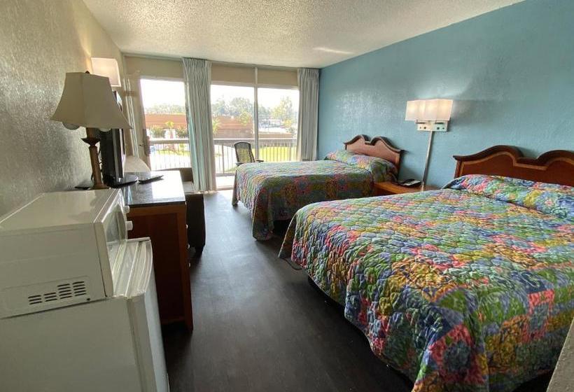 هتل Budgetel Inn Wilmington