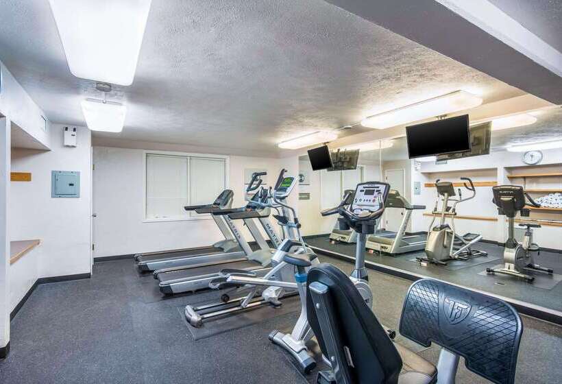 Отель Clarion Inn Grand Junction