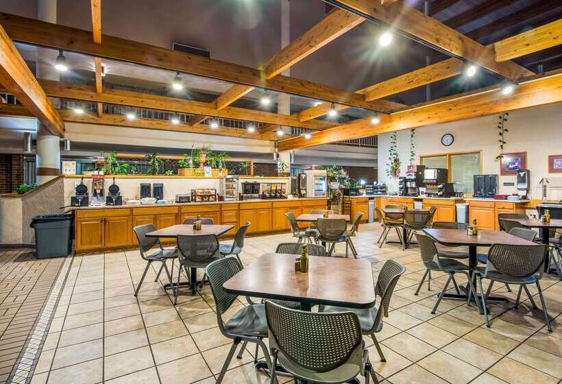 Отель Clarion Inn Grand Junction