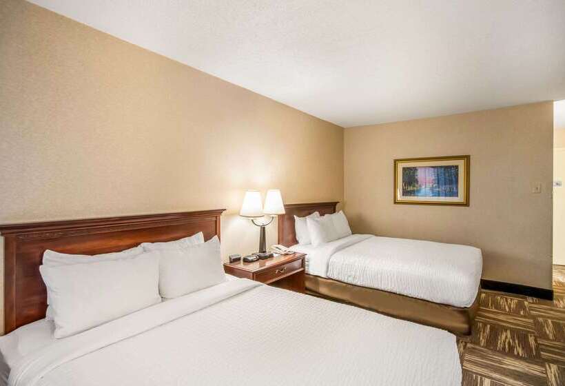 Отель Clarion Inn Grand Junction