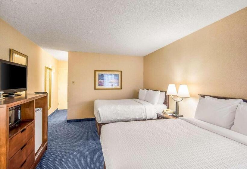 Отель Clarion Inn Grand Junction