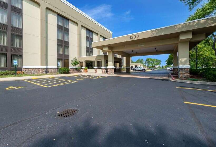 هتل Comfort Inn Chicago Schaumburg  O Hare Airport