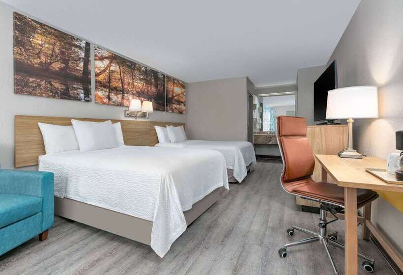 فندق Days Inn By Wyndham Greenville Ms