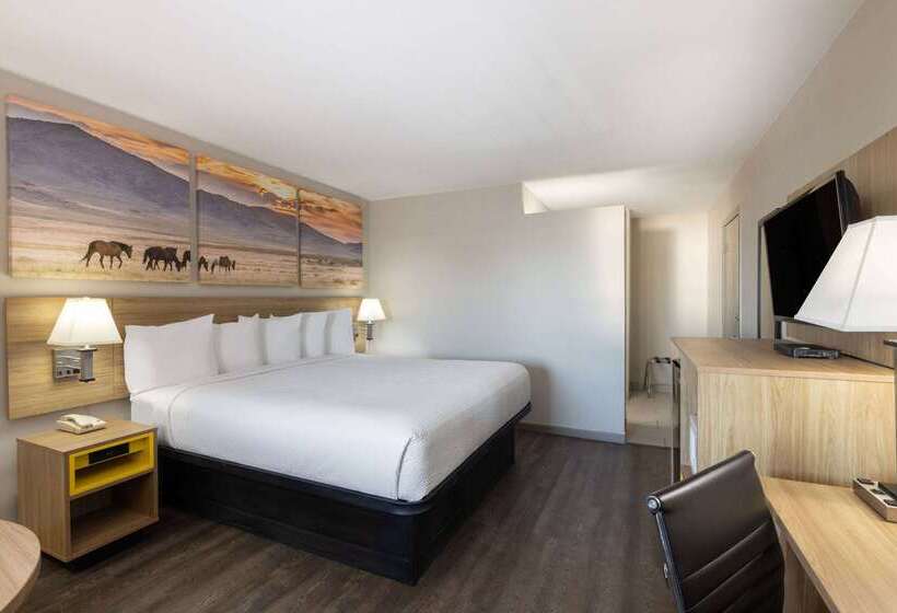 هتل Days Inn By Wyndham Roswell