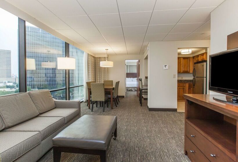 Doubletree By Hilton Houston Medical Center Hotel & Suites