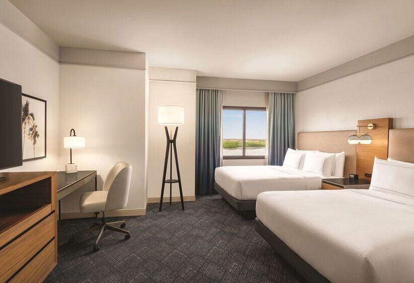 בית מלון כפרי Doubletree By Hilton Tampa Rocky Point Waterfront