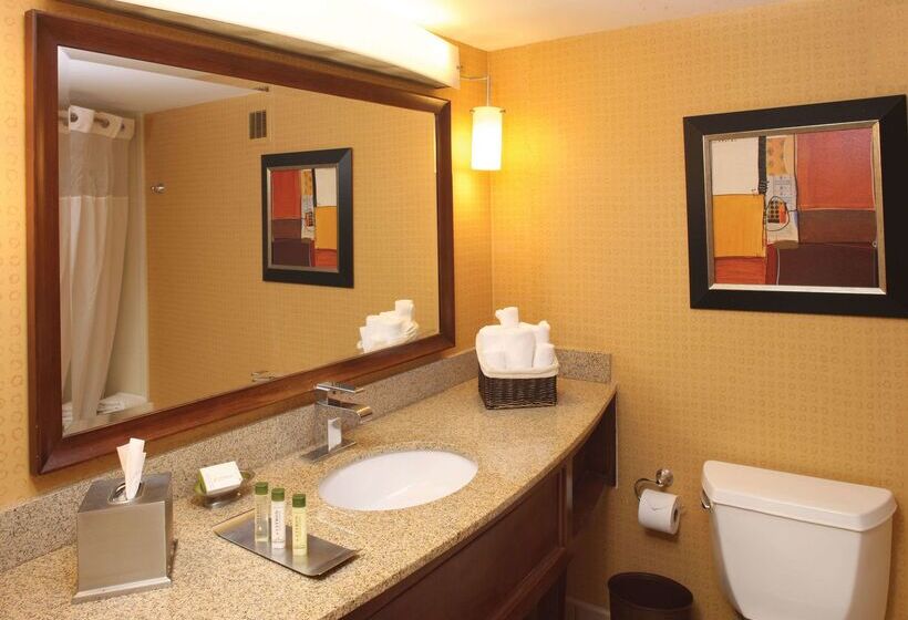 فندق Doubletree By Hilton Murfreesboro