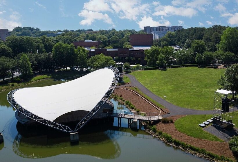 호텔 Doubletree Suites By Hilton Charlotte Southpark