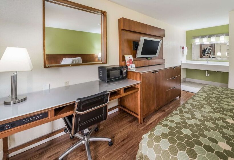 هتل Econo Lodge Atlanta Airport East