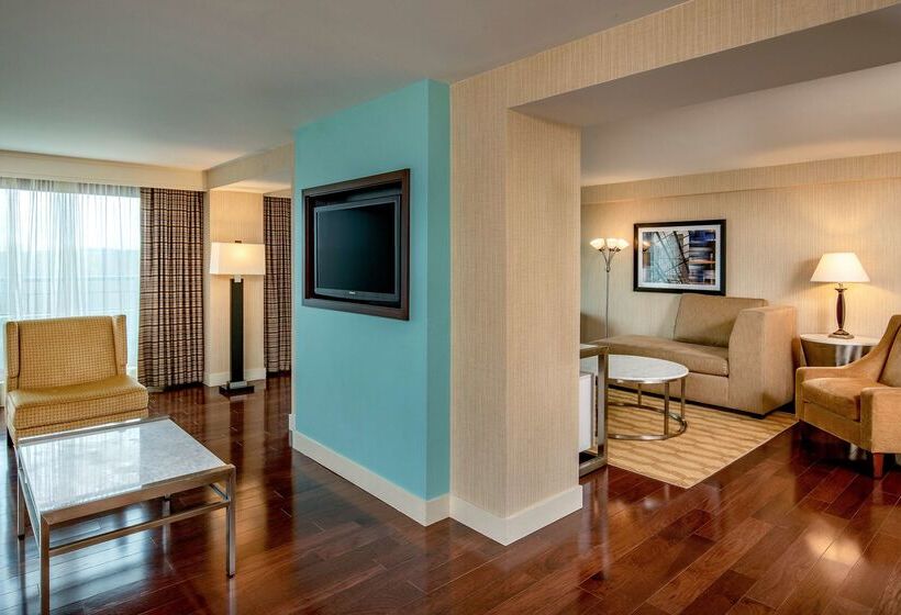 בית מלון כפרי Embassy Suites By Hilton Boston Waltham