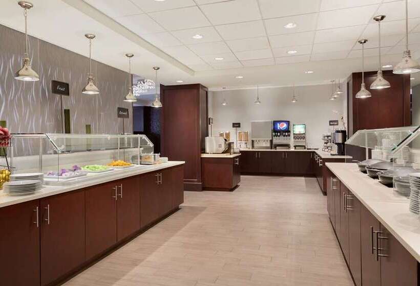 בית מלון כפרי Embassy Suites By Hilton Boston Waltham