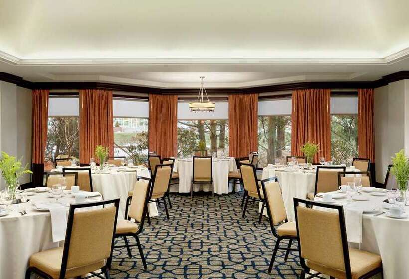 בית מלון כפרי Embassy Suites By Hilton Boston Waltham